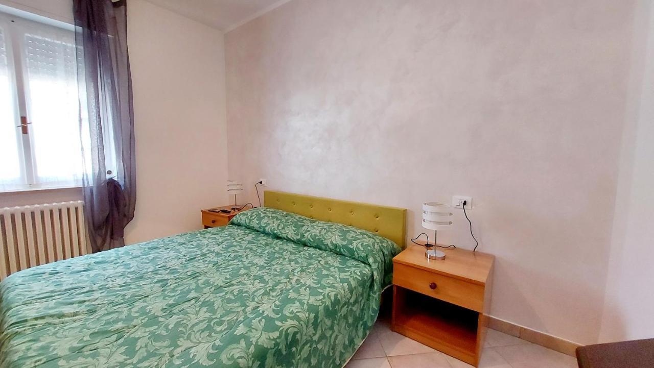 Narcisa Patio Apartment Bardolino Eksteriør bilde