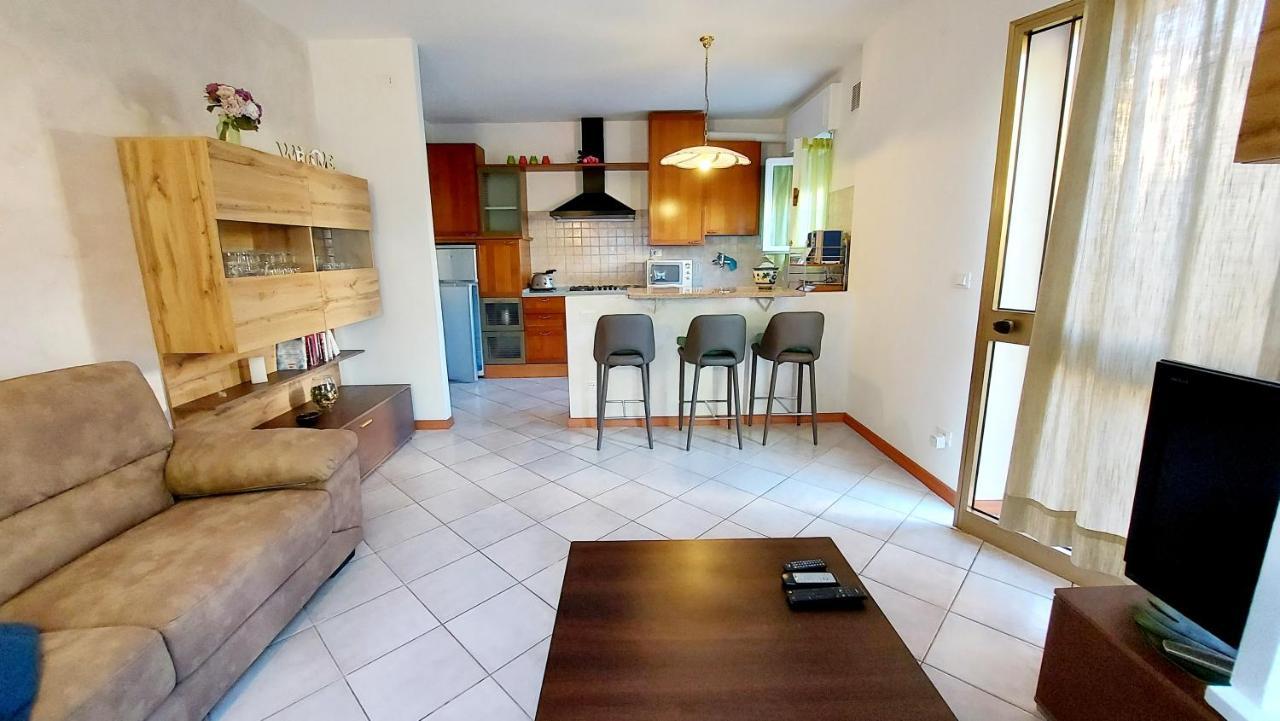 Narcisa Patio Apartment Bardolino Eksteriør bilde