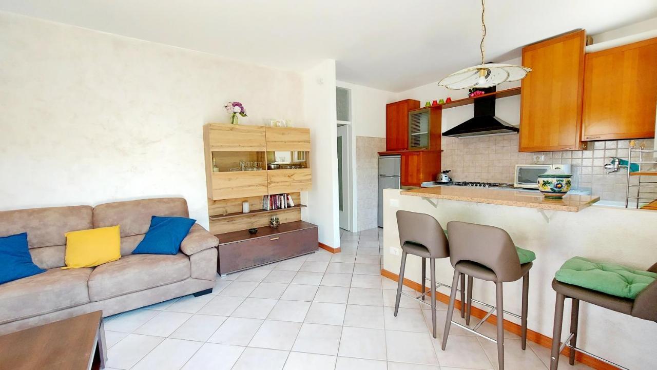 Narcisa Patio Apartment Bardolino Eksteriør bilde